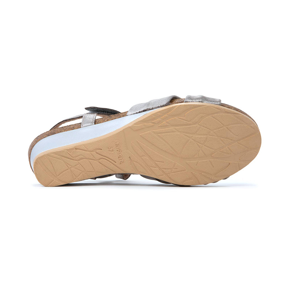 Naot Madame Womens Shoes