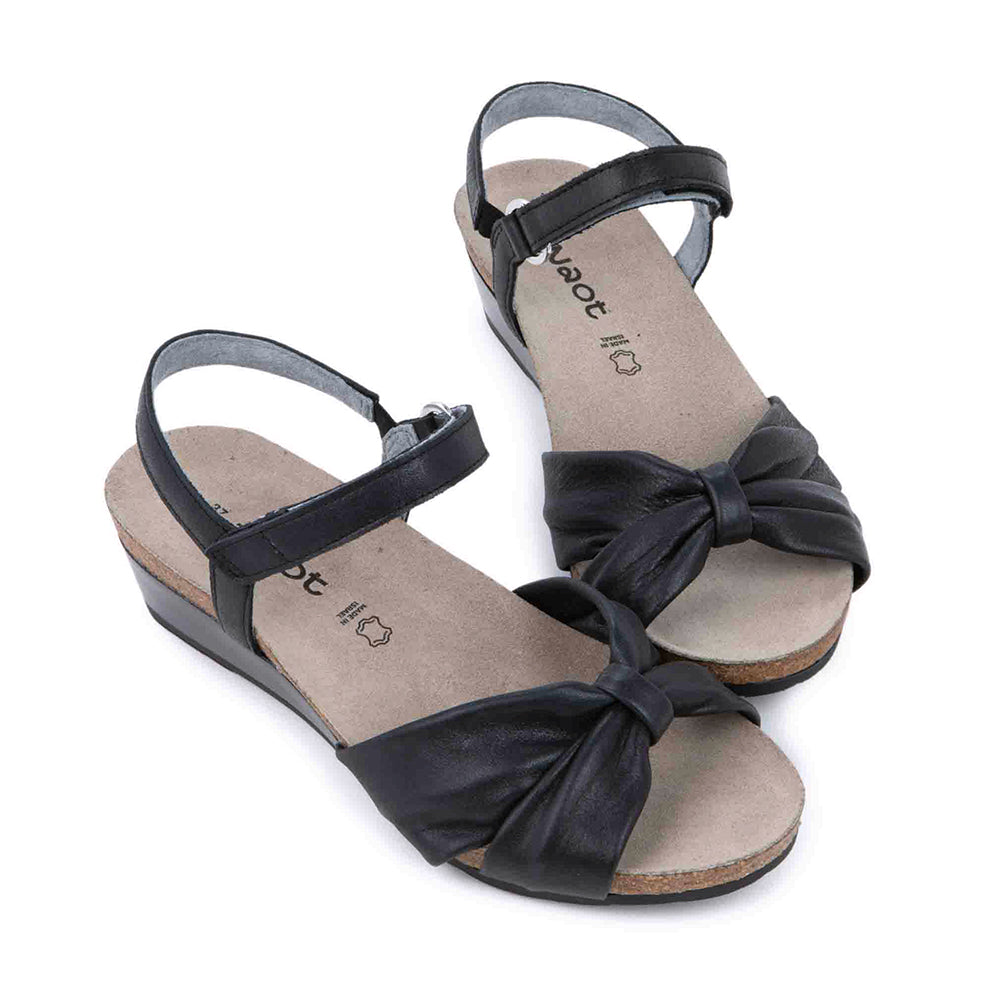 Naot Madame Womens Shoes