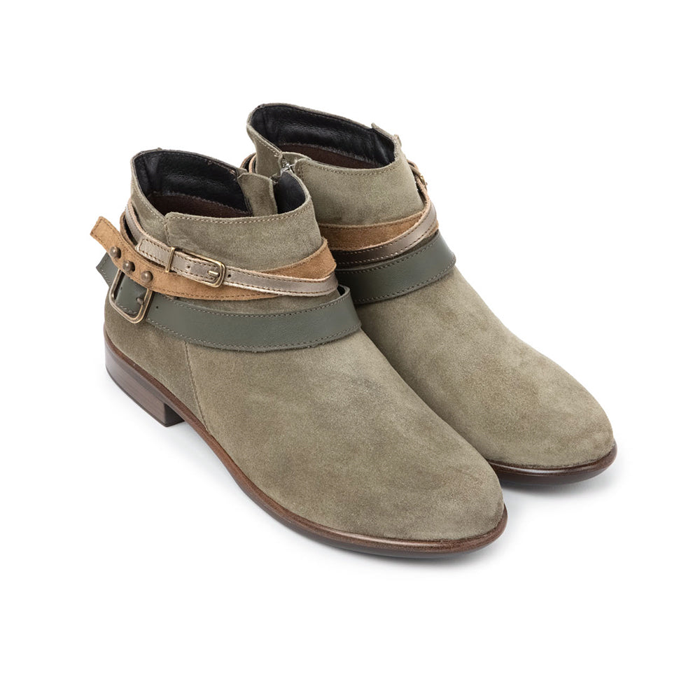 Naot Sumatra Womens Shoes