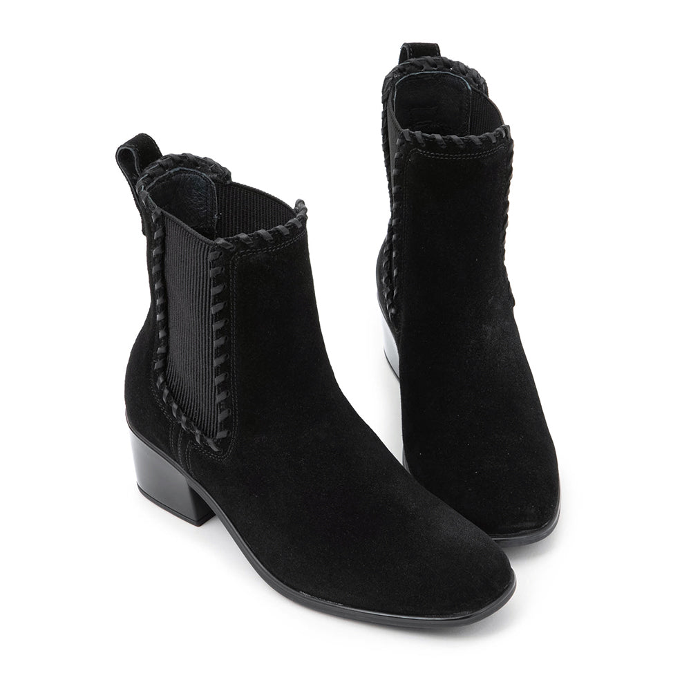 Naot Tradition Womens Shoes