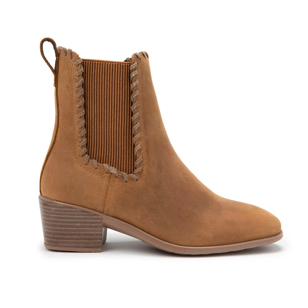 Naot Tradition Womens Shoes