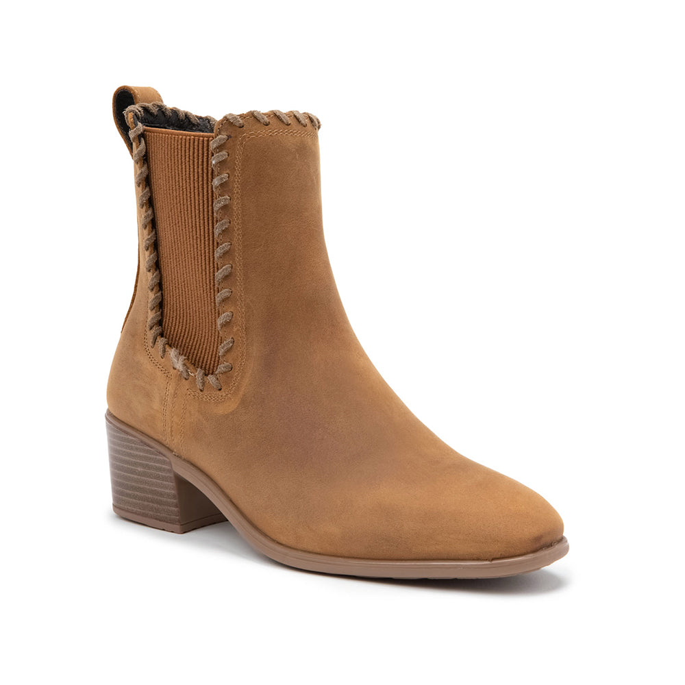 TAWNY LEATHER