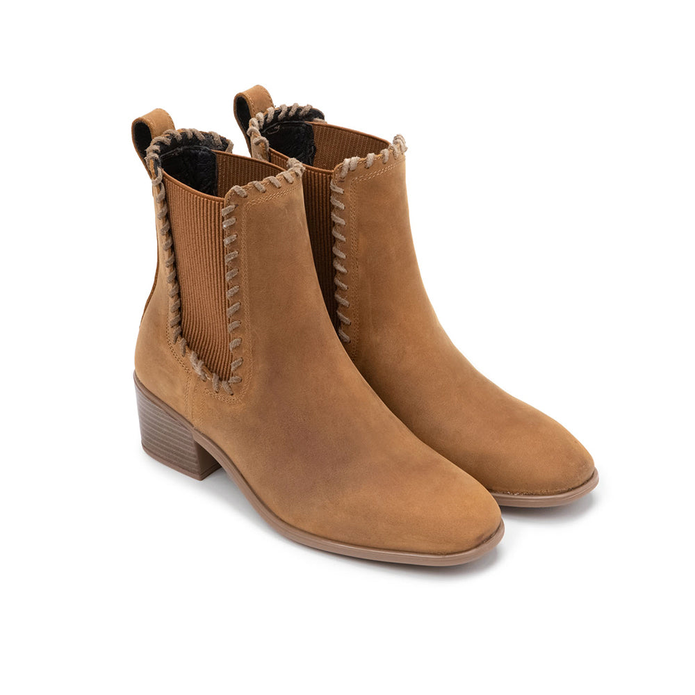 Naot Tradition Womens Shoes