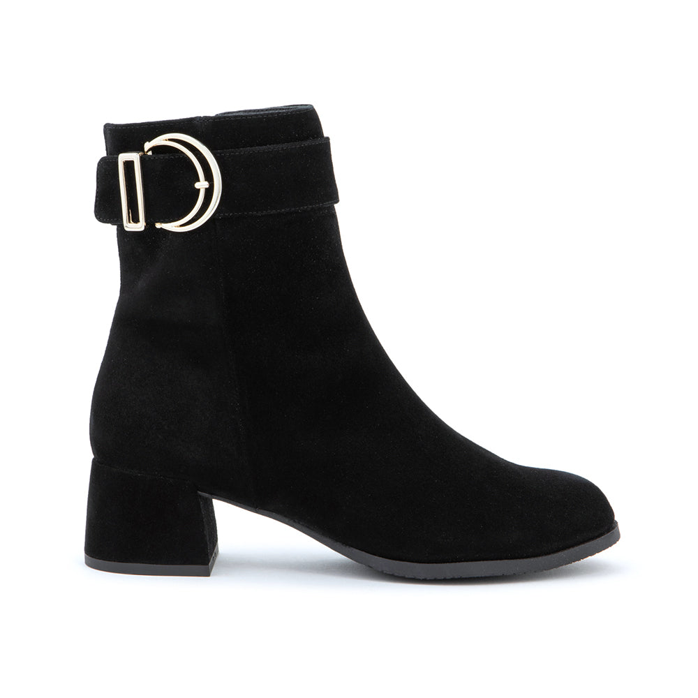 Naot Verse Womens Shoes