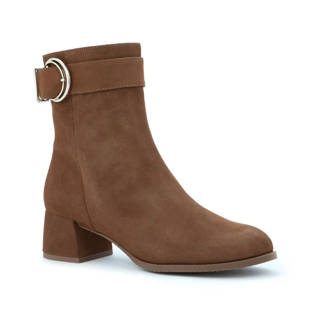 Naot Verse Womens Shoes BROWN CASTANO SUEDE