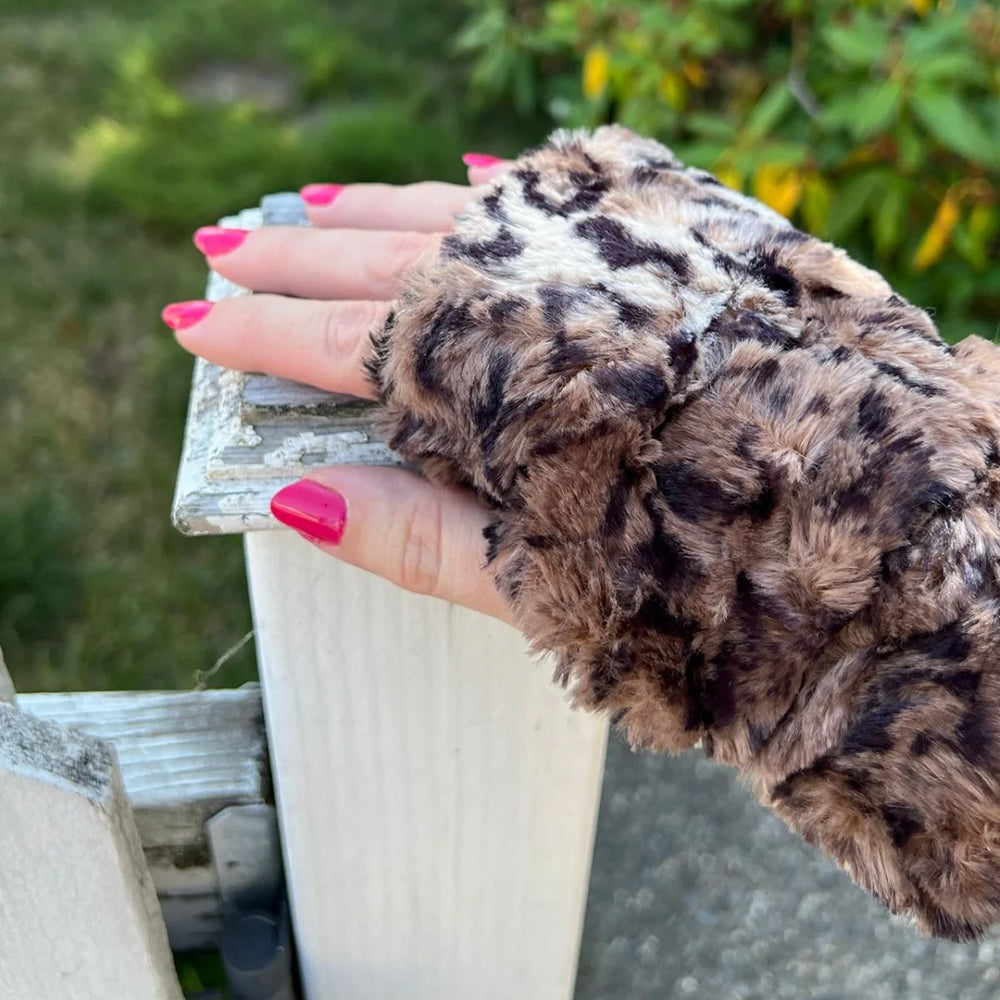 Pandemonium Soft Faux Fur Fingerless Gloves | Simons Shoes