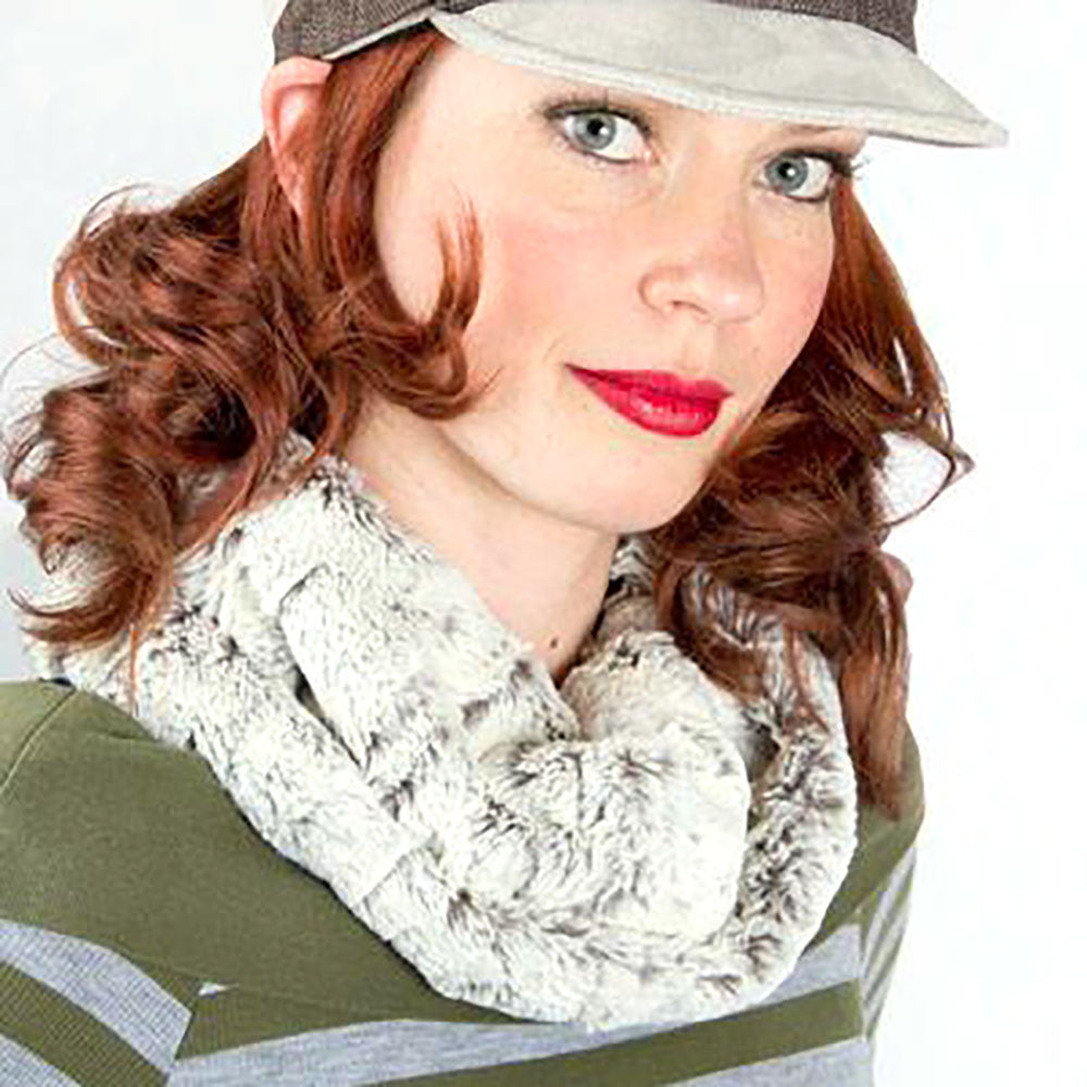 Pandemonium Luxury Faux Fur Neckwarmer Women's Clothing