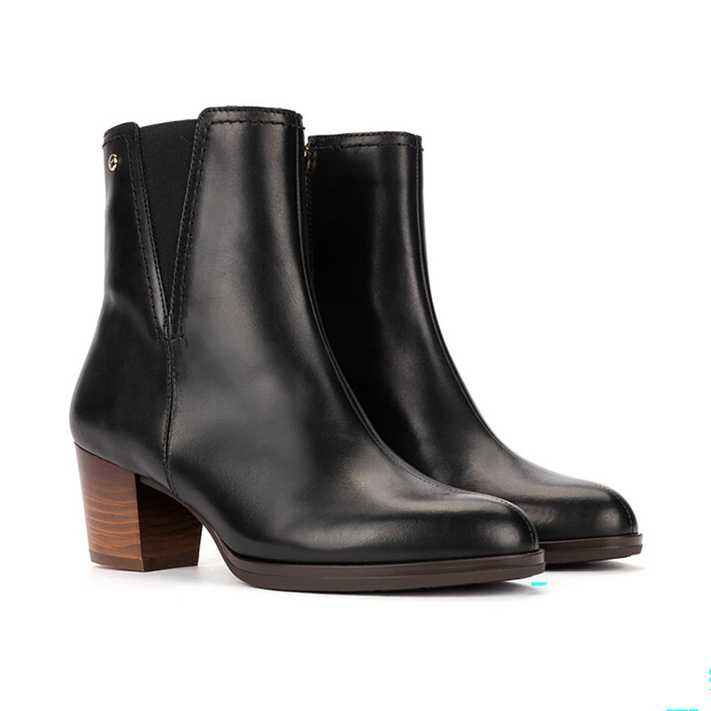 Pikolinos W0E-8628 Womens Shoes Black