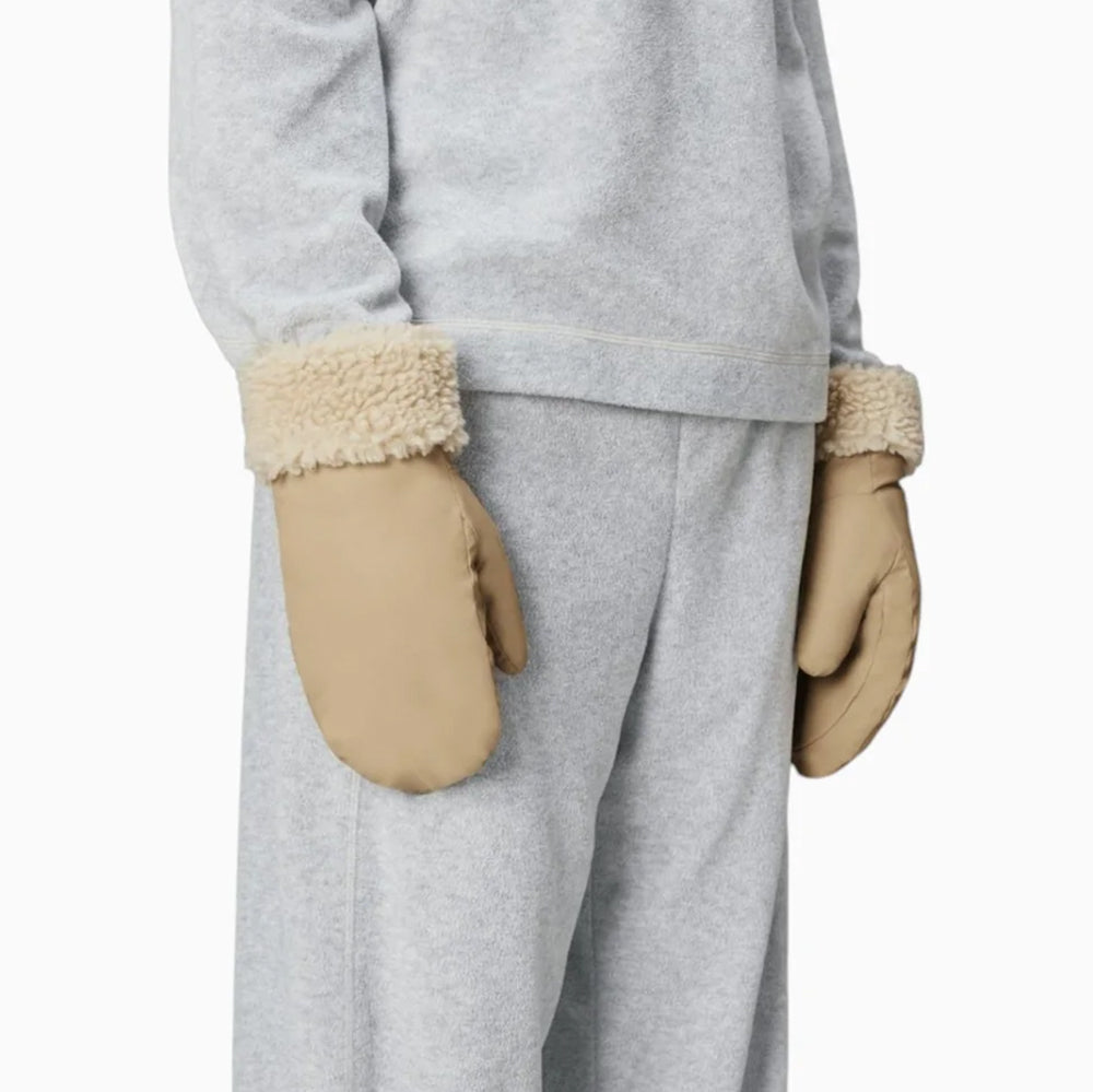 Rains Puffer Fleece Mittens Women's Clothing