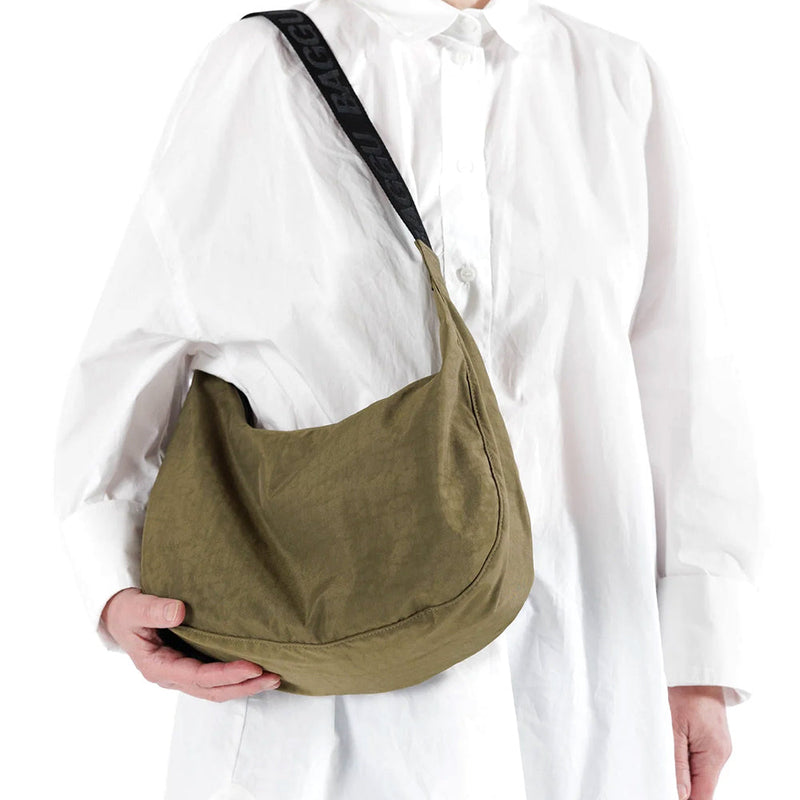 Baggu Medium Nylon Crescent Handbags 