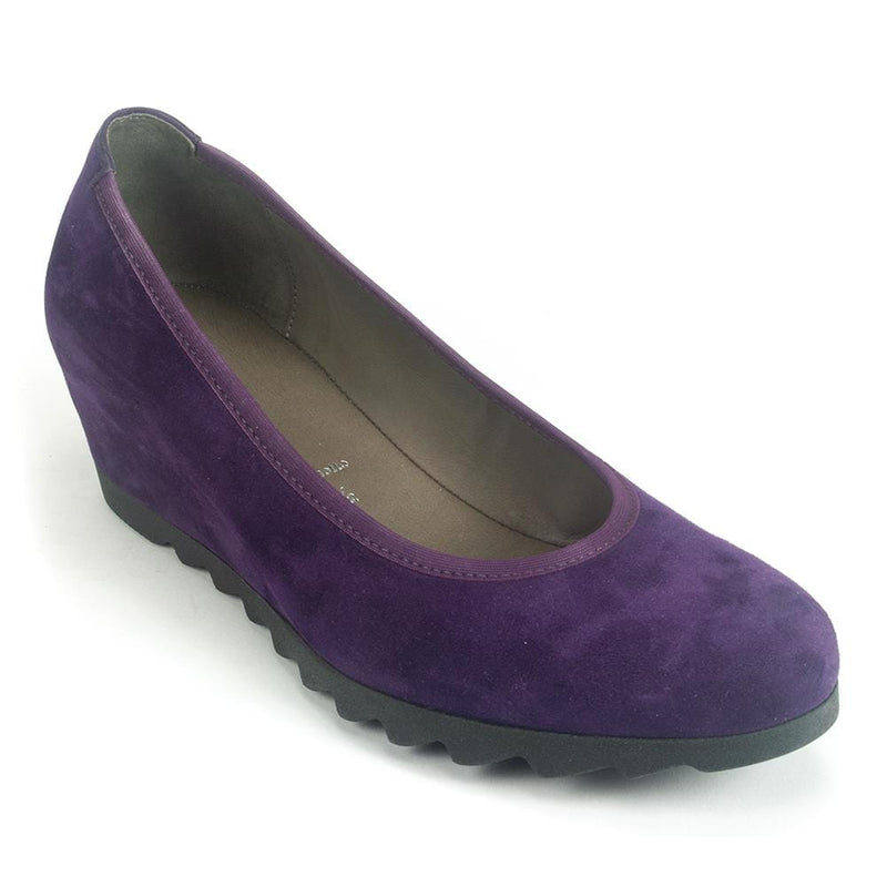 Gabor Request Grooved Sole Wedge (35320) Womens Shoes 13 Purple