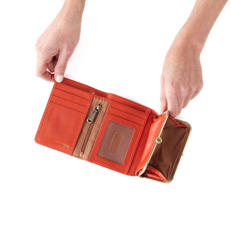 Hobo Robin Compact Wallet Handbags 