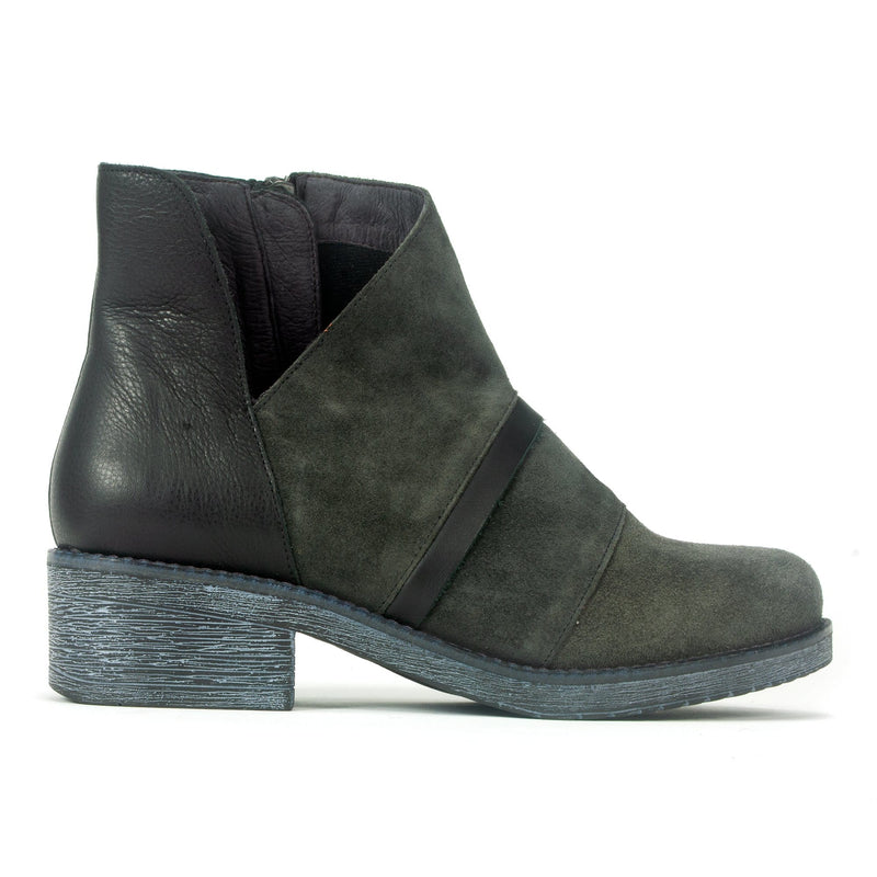 Naot Emerald Bootie Womens Shoes 