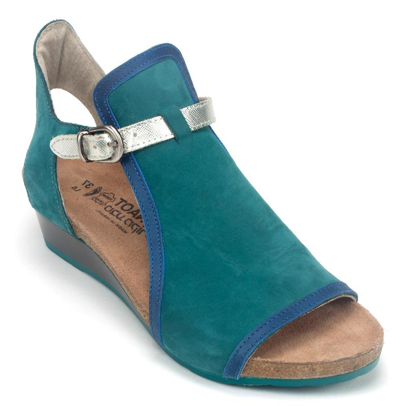 Naot Fiona Gladiator Sandal (5042) Womens Shoes 