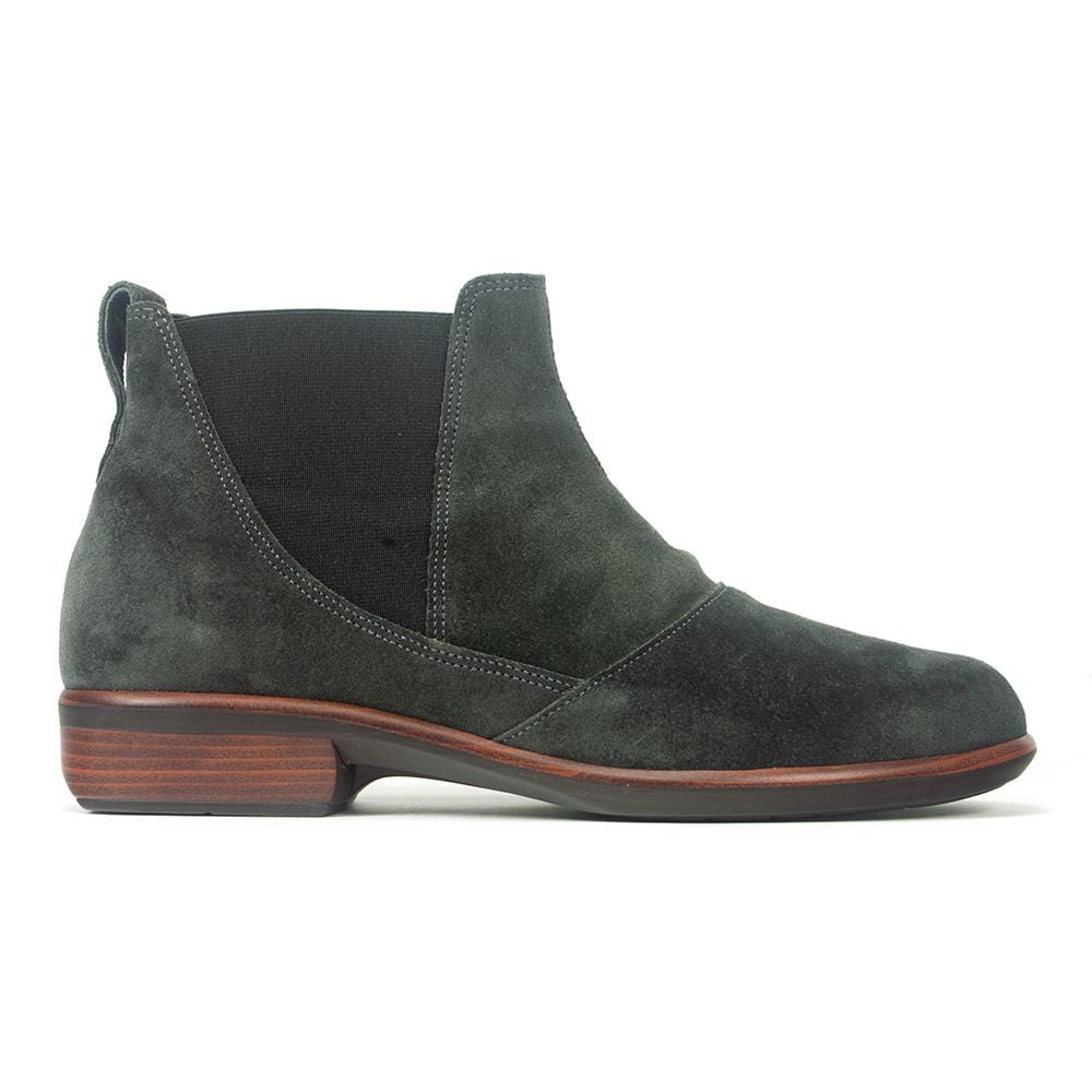 Naot Ruzgar Chelsea Boot (26068) Womens Shoes Oily Midnight Suede