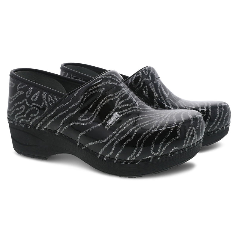 Dansko Professional Women's XP 2.0 Clog Leather Shoe | Simons Shoes