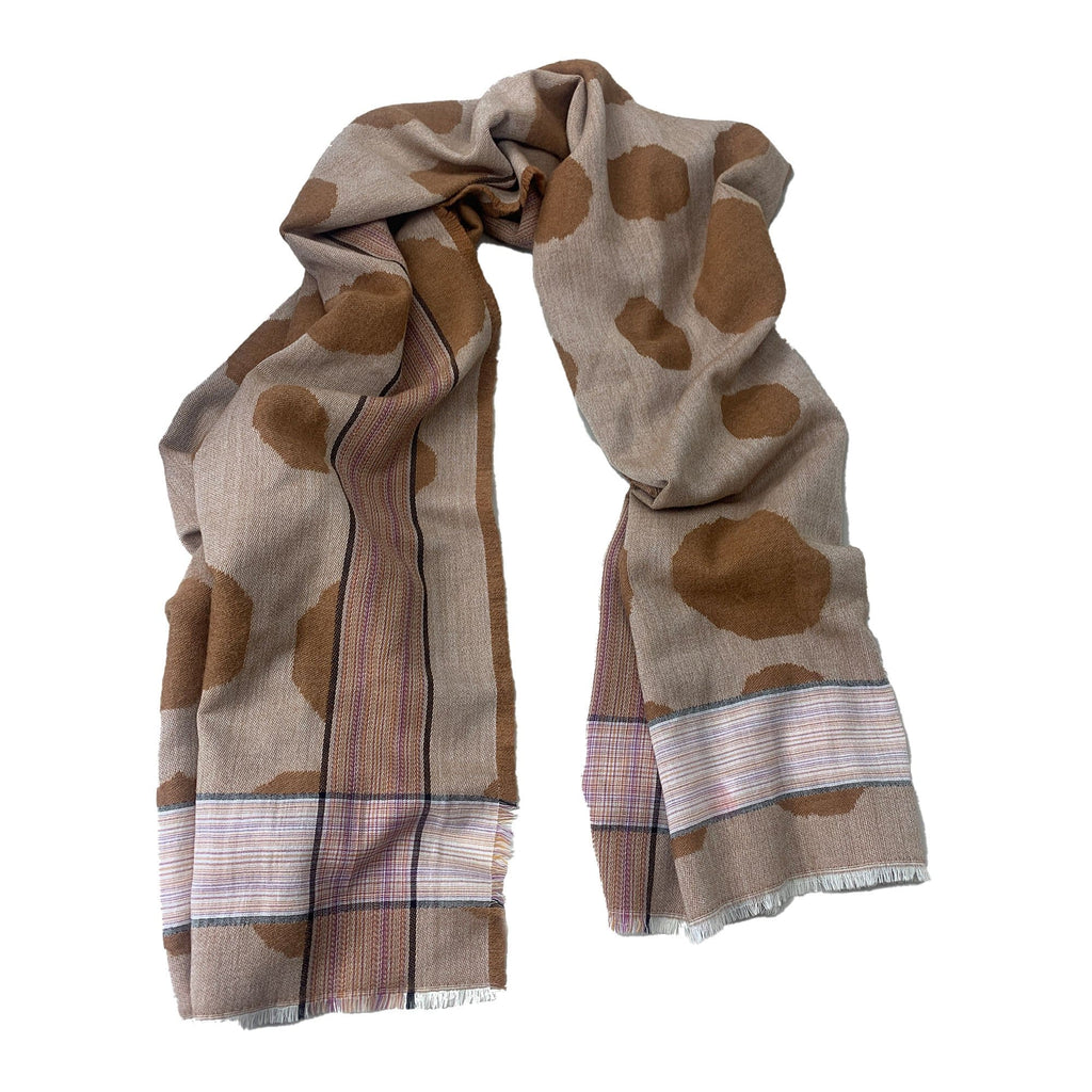 la collection Oversized Cow Print Scarf Women's Clothing Mocha